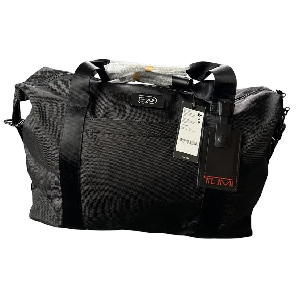 Philadelphia Flyers Duffel Tumi Weekender Bag Black NHL Hockey Carry on Shoulder